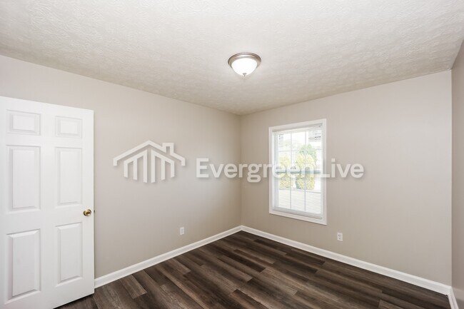 Building Photo - 9353 Whaleys Lake Trce