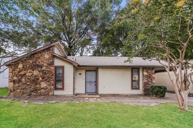 Primary Photo - 5722 Ballenmoor Dr