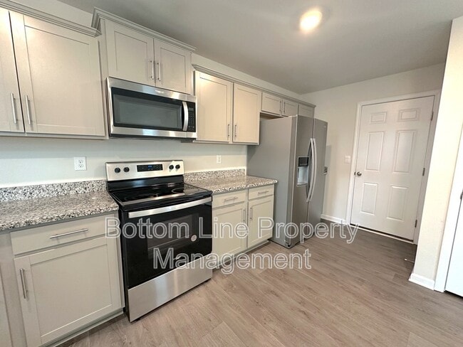 Building Photo - 2129 Allium Dr