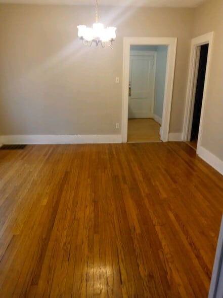 Building Photo - 440 W Cook St