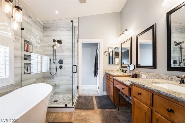 Building Photo - 5581 Exotic Rosette Ave