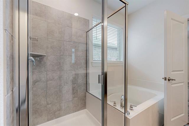 Building Photo - 10925 Klondike Ln