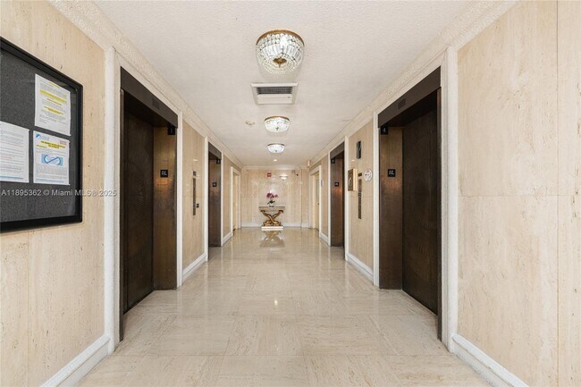 Building Photo - 600 Three Islands Boulevard