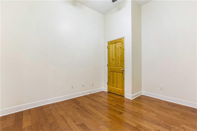 Building Photo - 703 Carondelet St