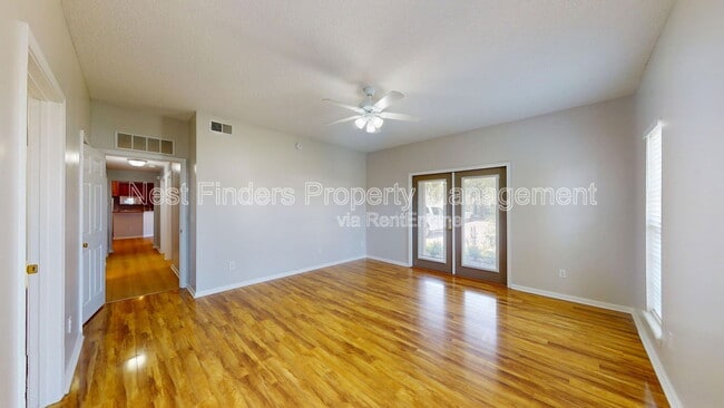 Building Photo - 211 Jardin De Mer Pl