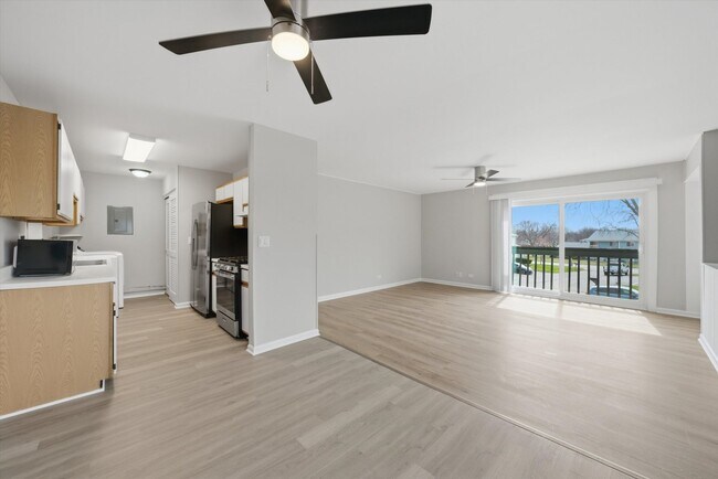 Building Photo - 238 Algonquin Ct