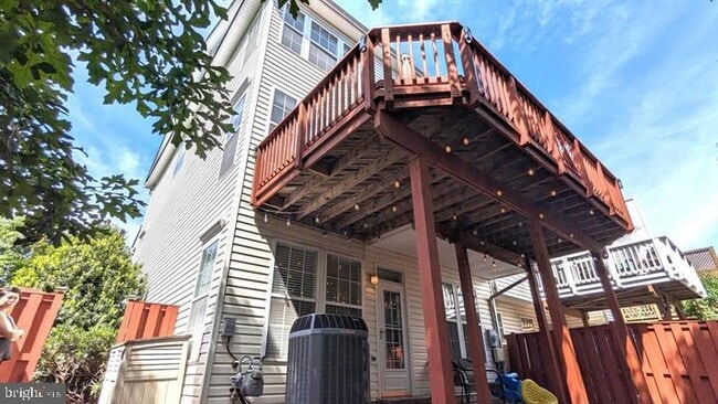 Building Photo - 43086 Shadow Terrace