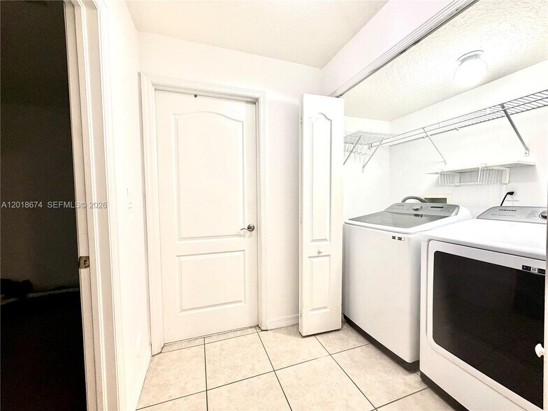 Building Photo - 16336 SW 48th Ter