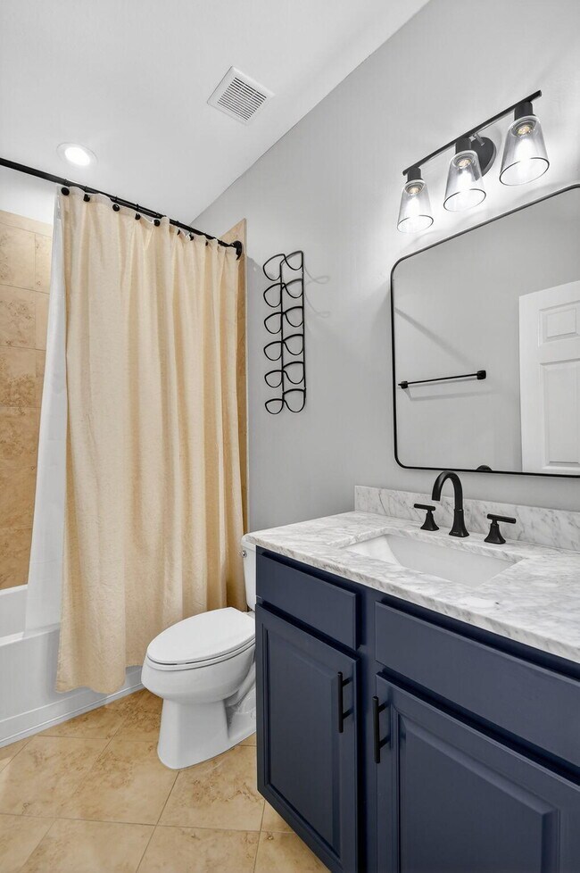 Building Photo - 10457 Wellington Parc Dr