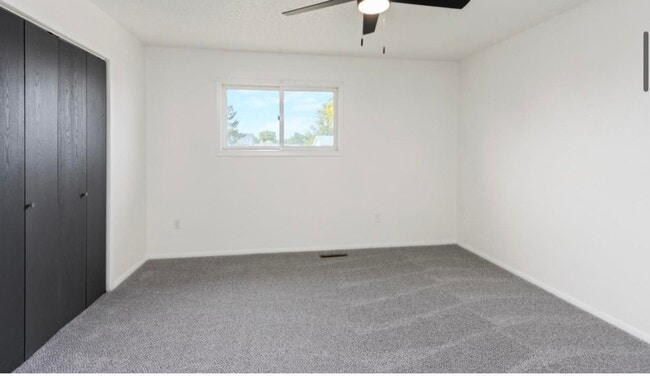 Building Photo - Newly Remodeled 4 bedroom Home-For Rent