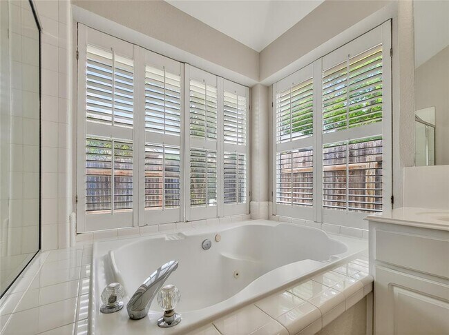 Building Photo - 13412 Equestrian Cove