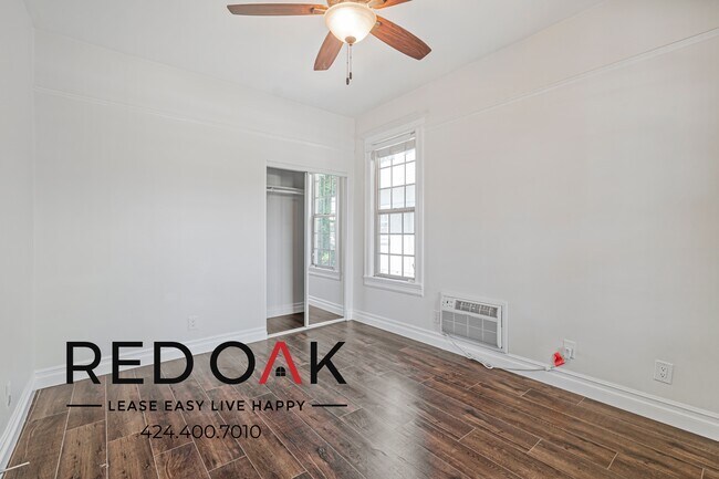 Building Photo - 3425 Walton Ave