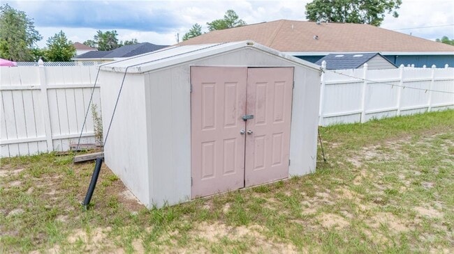 Building Photo - 12748 SW 31st Avenue Rd