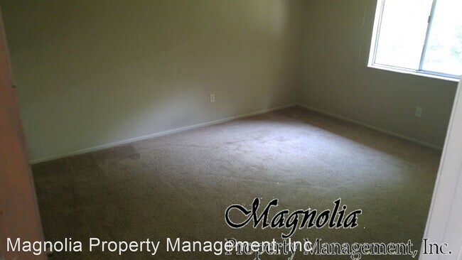 Building Photo - 3 br, 2 bath House - 127 Dorscher Road