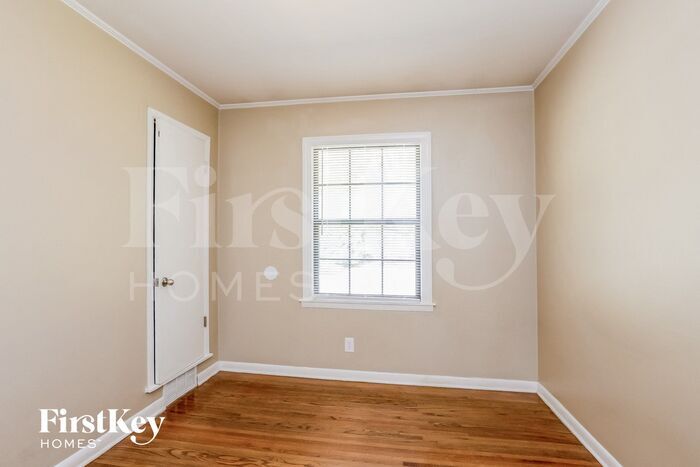 Building Photo - 5359 Blackwell St