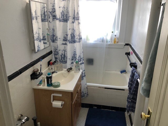 Building Photo - 1687 Commonwealth Ave