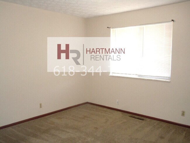 Building Photo - 327 O Farrell St