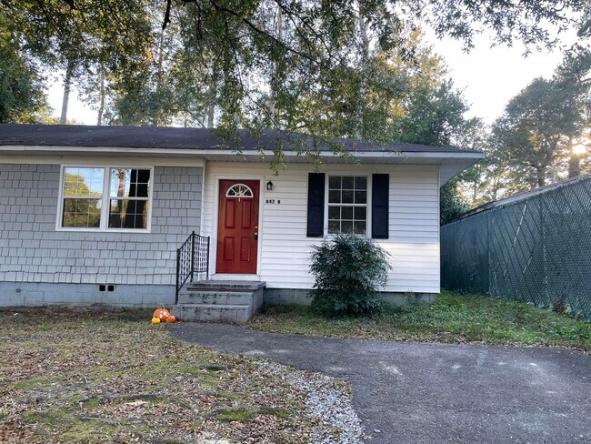 Primary Photo - 847 Westover Dr