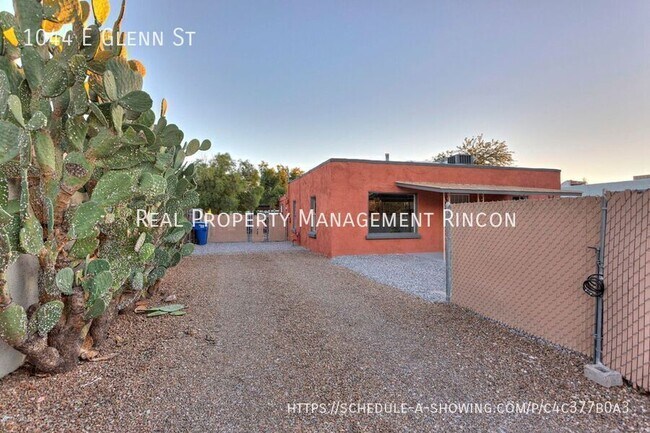 Building Photo - 1044 E Glenn St