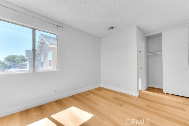 Building Photo - 3640 Honeyglen Way
