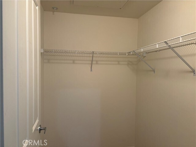Building Photo - 1404 Solvay Aisle