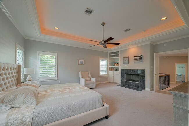 Building Photo - 4006 Lanark Ln