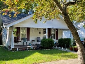 Building Photo - 212 E Vermilya Ave