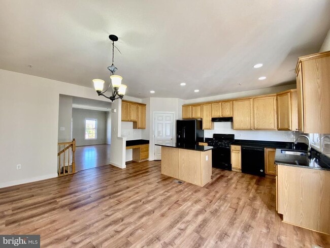 Building Photo - 23412 Winemiller Way