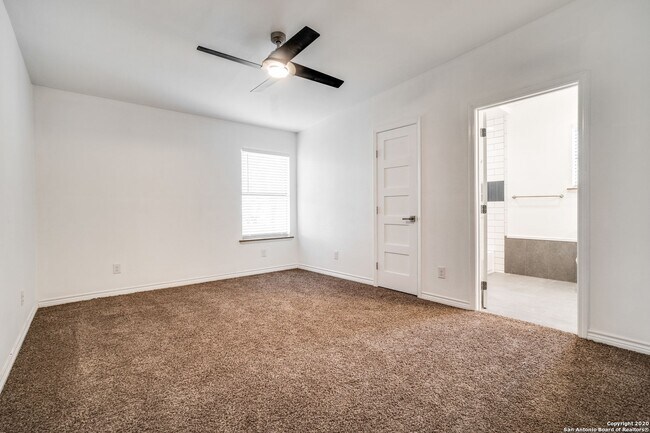 Building Photo - 312 Quitman St