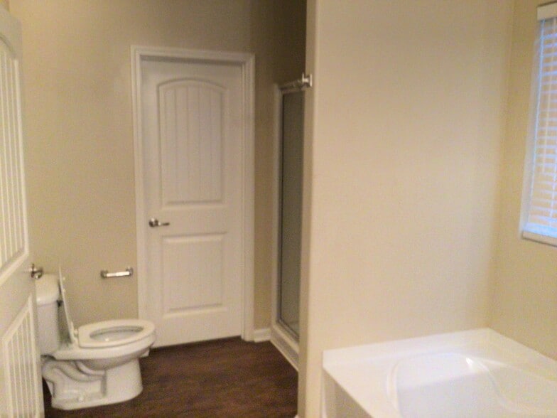 Building Photo - 26 Bay Willow Ct