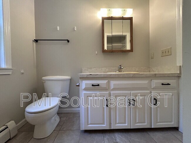 Building Photo - 57 Hill Top Trail