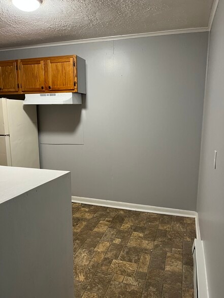 Building Photo - 2437 Herman St