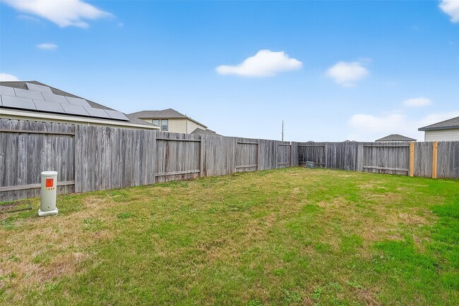 Building Photo - 1065 Long Bay Ct