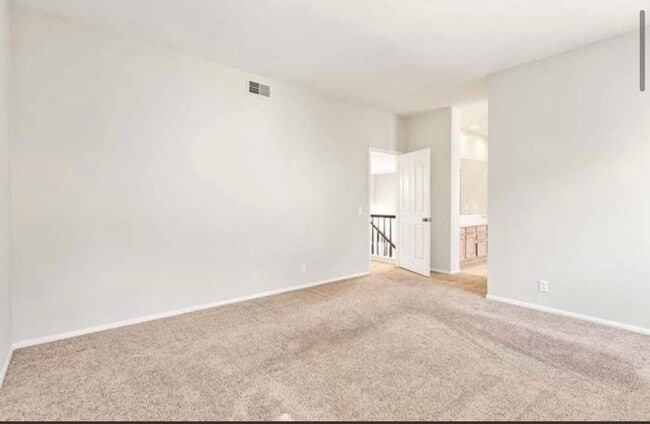 Building Photo - ***COMING SOON*** MOVE IN on 7/20**Desirab...
