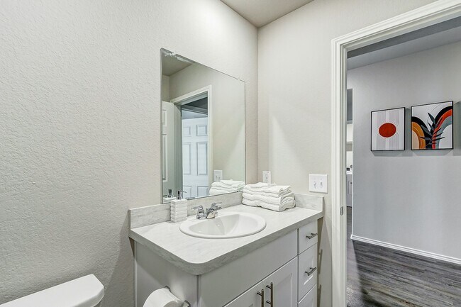 Building Photo - 10658 Red Orchid Dr