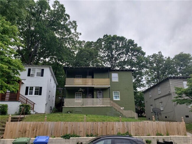 Building Photo - 1070 Ollie Cir NW