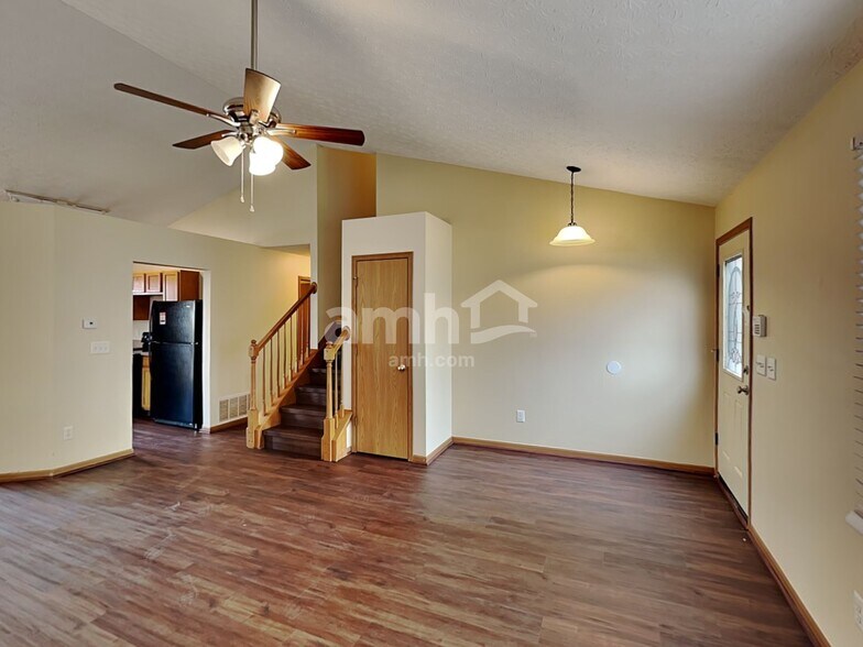 Building Photo - 7786 Waggoner Chase Blvd