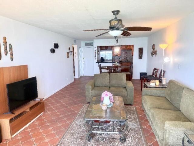 Building Photo - 2101 S Ocean Dr