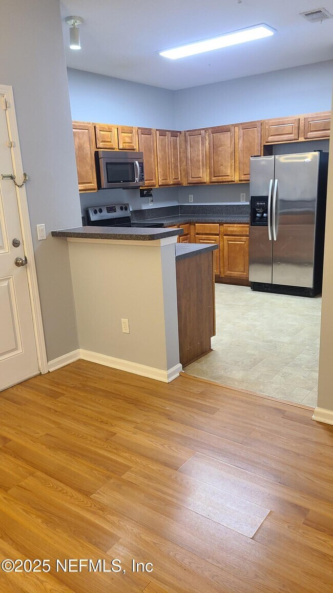 Building Photo - 3690 Kirkpatrick Cir