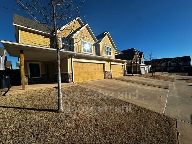 Building Photo - 17604 Sunny Hollow Rd