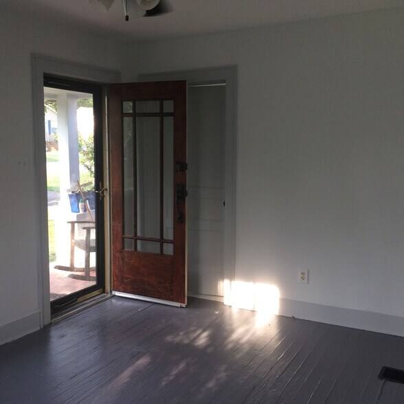 front door into living room - 320 Cherry St