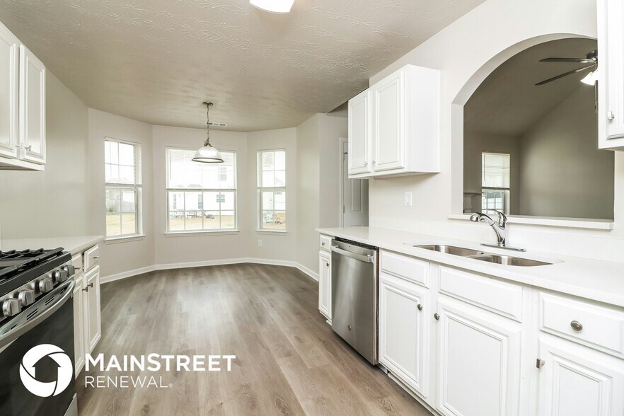 Building Photo - 90 Westfield Way