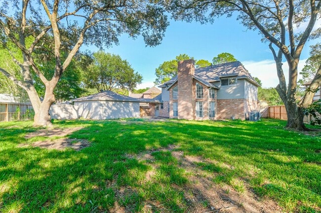 Building Photo - 20506 Park Pine Ln