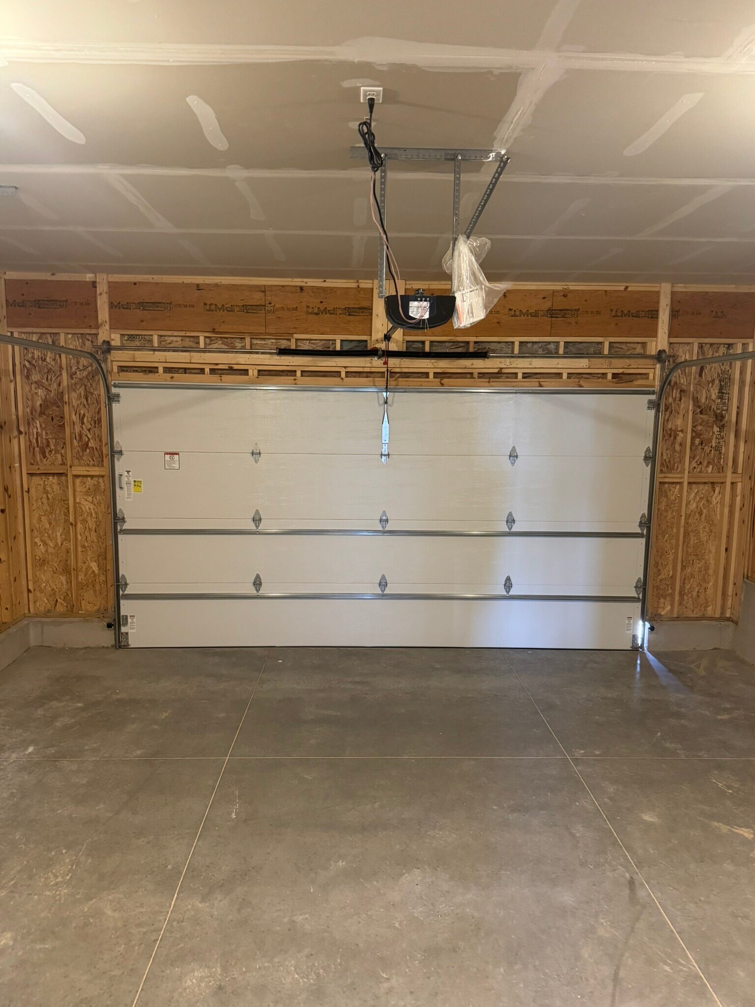 Building Photo - 5620 Eternity Dr