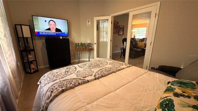 Building Photo - 358 Hibiscus Dr