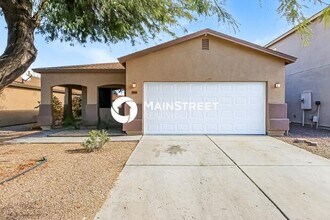 Building Photo - 3 Bedroom Pet-Friendly Home in SAN TAN VAL...