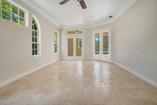 Building Photo - 8527 Summerville Pl