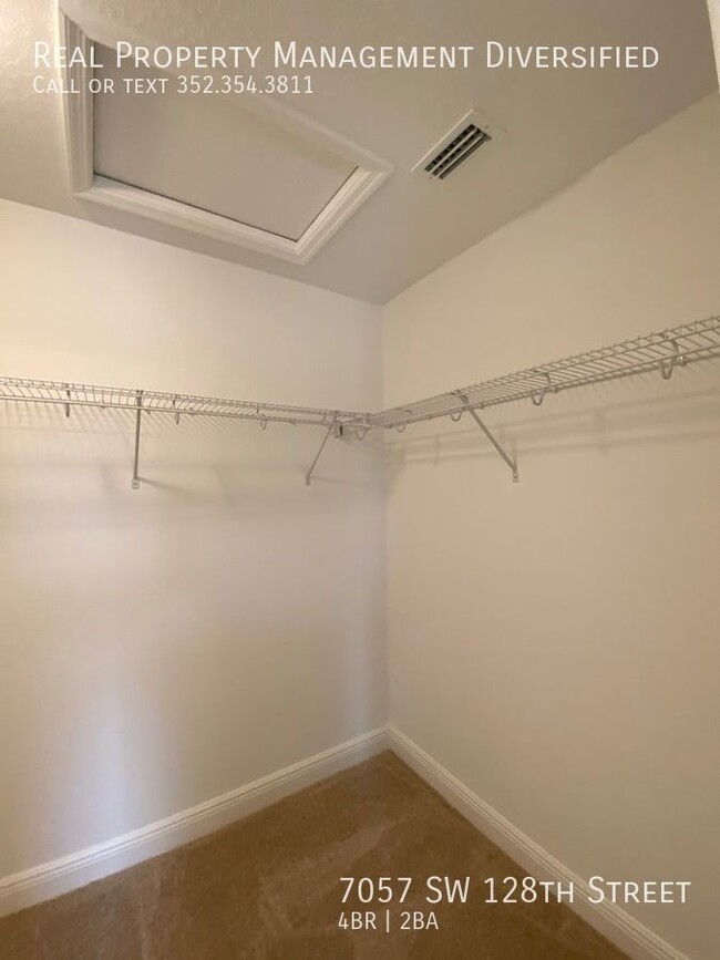 Building Photo - 7057 SW 128th St