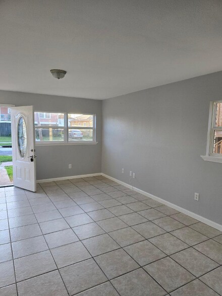 Building Photo - 6087 Wildair Dr