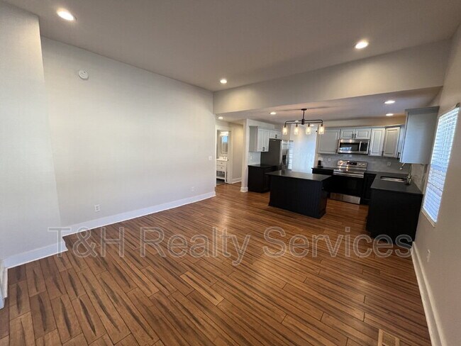 Building Photo - 1202 Harlan St